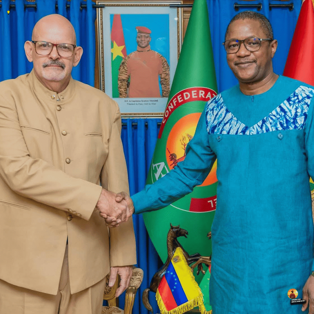 Coopération bilatérale – Burkina Faso le nouveau Chargé d’Affaires du Venezuela reçu par le ministre des Affaires étrangères