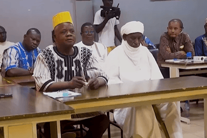 Burkina Faso Adoption des lois sur le Faso Bu Kaooré et la chefferie traditionnelle, une victoire pour l’Association « Racines »